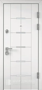 Белая входная дверь №311 внешняя - фото